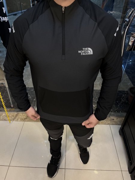 بلوزة نايلون TheNorthFace  سحاب 