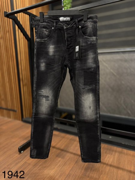 Lavarto jean’s London