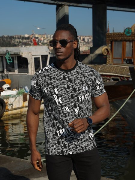 بلوزة FRED PERRY