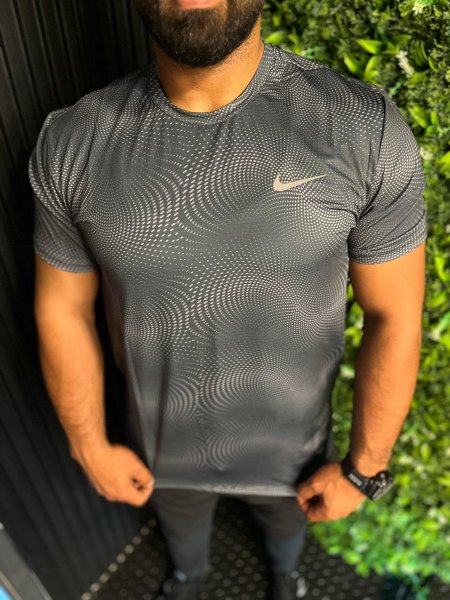 بلوزة ستان NIKE 